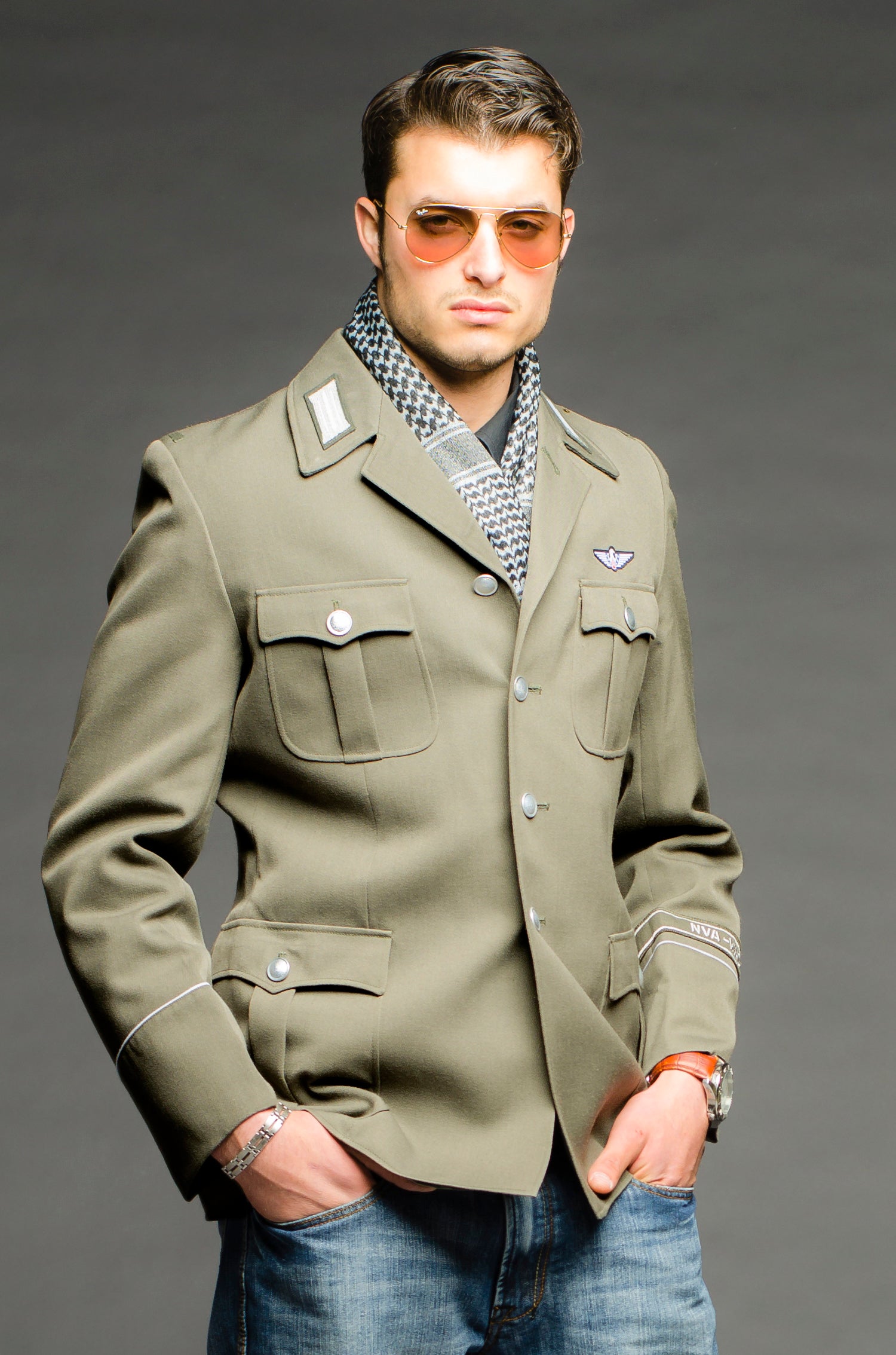 optie Jong Verborgen Senior Officer Military Style Gray Tunic – Top Rank Vintage