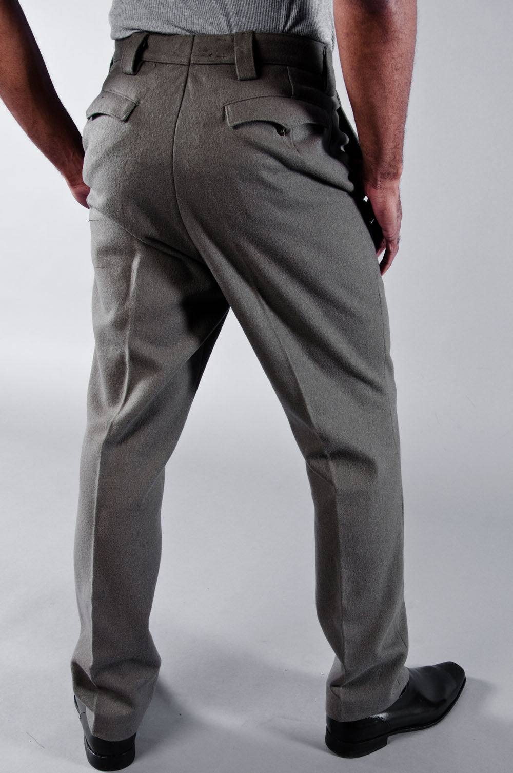 Gray Wool Pants – Top Rank Vintage